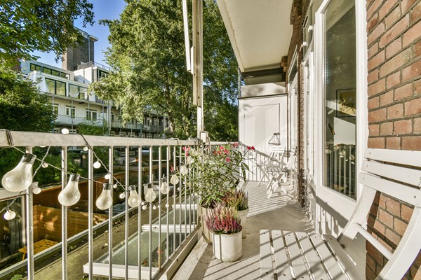 Photo - Under offer: Postjeskade 43-1, 1058 DG Amsterdam